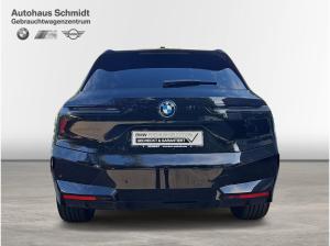 BMW ix xDrive40 Sportpaket*22 Zoll*AHK*Multifunktionssitz*