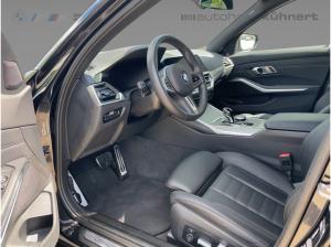 BMW 320 i xDrive Limousine WR+SR I M Sport I Live Coc