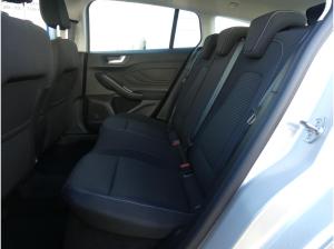 Ford Focus Tunier Titanium Diesel Automatik *Sofort Verfügbar*