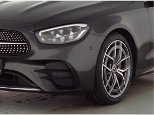 Mercedes-Benz E 220 d T-MODELL /AMG-LINE/SCHIEBEDACH/AHK/PARK-PAK./ASSISTENZ/19 ZOLL/ UVM.