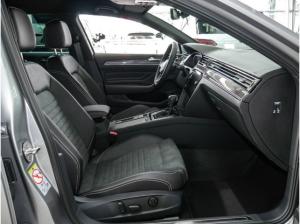 Volkswagen Passat Variant Elegance 2,0 l TDI SCR 7 -Gang-Doppelkupplungsgetriebe DSG
