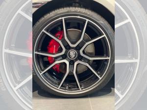 Porsche Taycan 4S / Kreide / Leder Schwarz / 21 Zoll Räder  / Performancebatterie Plus