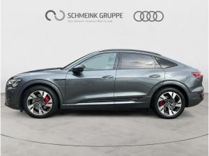 Audi Q8 Sportback e-tron 55 S line quattro HUD Matrix
