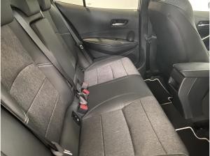 Toyota Corolla Team Deutschland  5-Türer 2,0 -l-Hybrid Privat