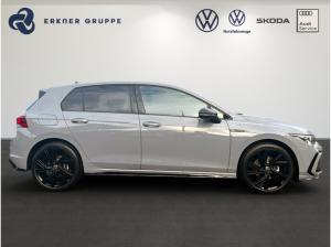 Volkswagen Golf VIII Lim. 1.5eTSI DSG R-Line NAVI+LED+KAMERA+++