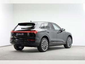 Audi Q8 e-tron advanced 50 e-tron quattro / AKTION / EROBERUNG / GEWERBE