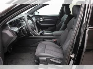 Audi Q8 e-tron advanced 50 e-tron quattro / AKTION / EROBERUNG / GEWERBE