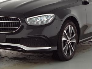 Mercedes-Benz E 300 T de Avantgarde 2x+Schiebedach+LED+Kam+18"+AHK+DAB