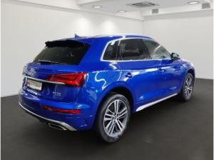 Audi Q5 S line 40 TDI S tronic quattro Interieur S line Navi soundsystem