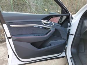 Audi Q8 Sportback e-tron S line 55 - MATRIX HUD PAN