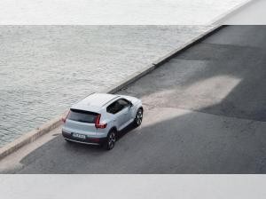 Volvo XC 40 T2 Core , Kamera, PDC v+h, Navi uvm. ! Tageszulassung zum Aktionspreis !