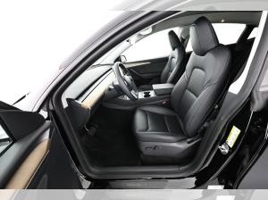 Tesla Model Y Long Range Dual AWD