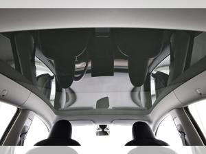 Tesla Model Y Long Range Dual AWD