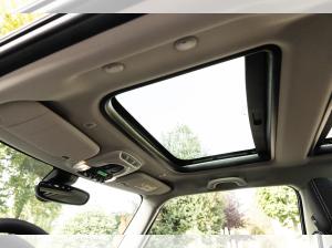 MINI Cooper SE Classic Trim · Pano · HUD · Kamera · Harman/Kardon ·