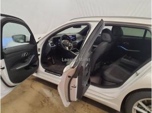 BMW 330 d xDrive Touring M Sport NP= 80.1,-/ 0Anz=549