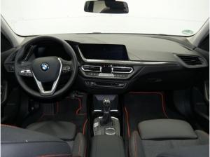 BMW 118 i LED ///M-Sport SpurAss Navi Sportsitz PDC