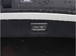 BMW M8 Competition xDrive Cabrio NP=198.010,-/ 1.639