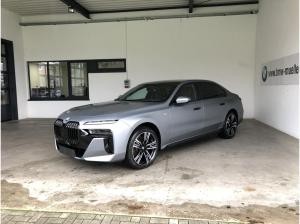 BMW 740 d xDrive Lim. Vollausstattung! NP 158.230 EUR