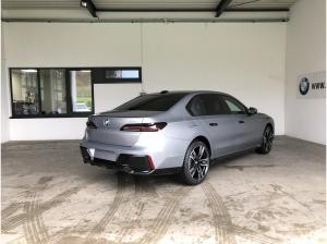 BMW 740 d xDrive Lim. Vollausstattung! NP 158.230 EUR