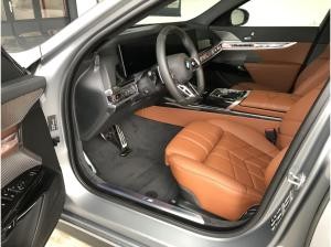 BMW 740 d xDrive Lim. Vollausstattung! NP 158.230 EUR