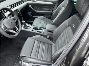 Volkswagen Passat Variant Elegance 2,0 l TDI "SOFORT VERFÜGBAR" SCR 7-Gang-Doppelkupplungsgetriebe DSG