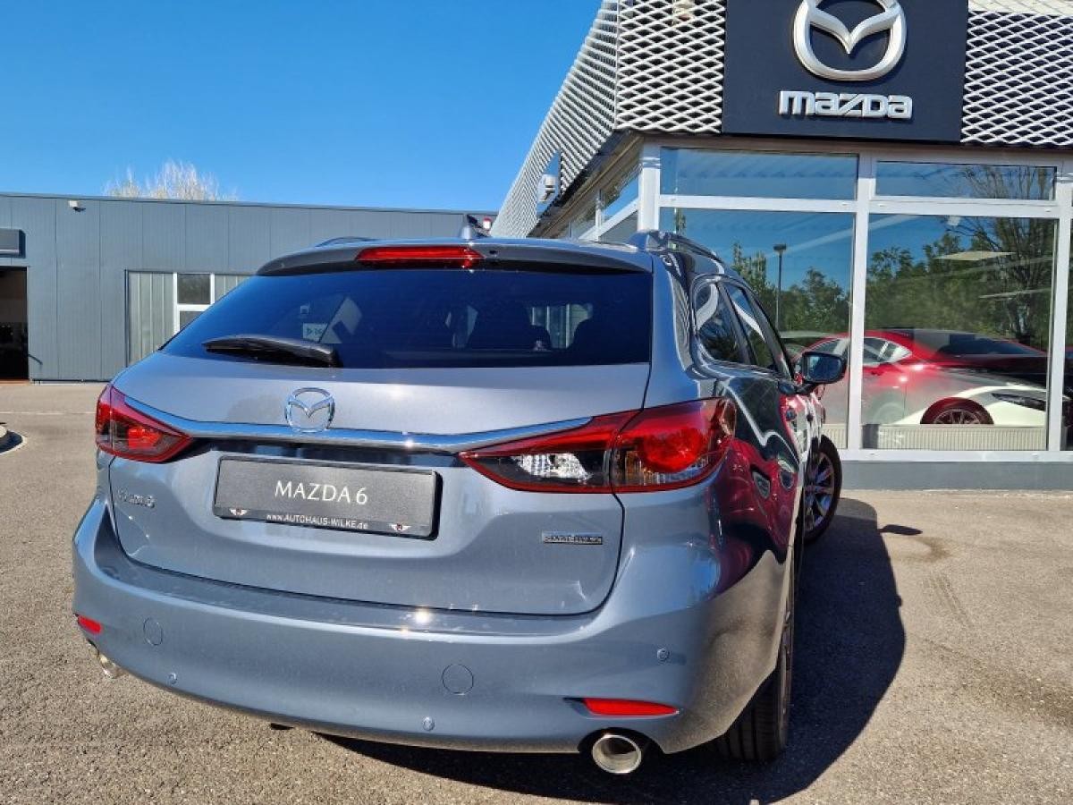 Mazda 6 2.0L AT FWD CENTER-LINE VOLL-LED/HEAD-UP/30°