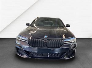 BMW 530 Touring d XDRIVE HUD,STANDH,LASER,PANO,20",AHK *sofort verfügbar*
