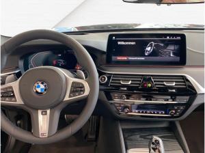BMW 530 Touring d XDRIVE HUD,STANDH,LASER,PANO,20",AHK *sofort verfügbar*