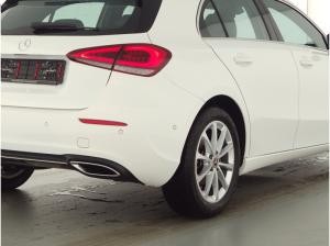 Mercedes-Benz A 160 PROGRESSIVE/LED/BUSINESS-PAK./MBUX/AHK/PARK-PAK./RFK/KLIMA/SHZ UVM.