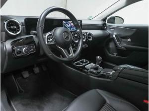 Mercedes-Benz A 180 LED/360 KAM./KEYLESS/BUSINESS-PAK./MBUX/FAHRASS./PARK-PAK./KLIMA/SHZ UVM.