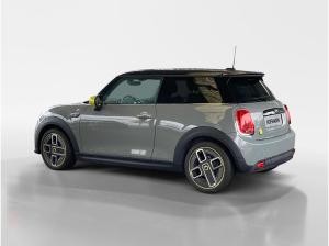 MINI Cooper SE Classic Trim bei MINI Hofmann