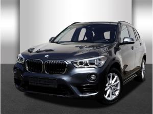 BMW X1 sDrive18i Sport Line Autom. Navi LED PDC