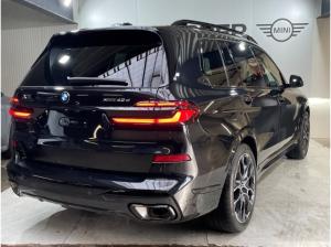 BMW X7 xDr.40d,M-Sport Pro,AHK,Park.Ass.Prof.,H&K-Sound,uvm.