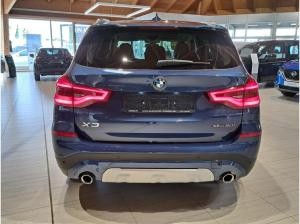 BMW X3 xDrive 20i xLine Sommer-& Winterräder AHK