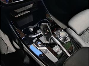 BMW X3 xDrive 20i xLine Sommer-& Winterräder AHK