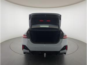 BMW 520 d Limousine ///M-Sport ACC Standheizung Live