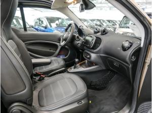 smart ForTwo EQ cabrio Prime EXCLUSIVE JBL SOUND