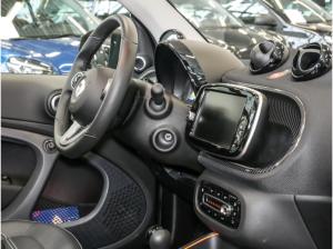 smart ForTwo EQ cabrio Prime EXCLUSIVE JBL SOUND