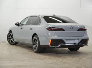 BMW 740 d xDrive M Sport NP= 138.640,- / 0 Anz= 1.619
