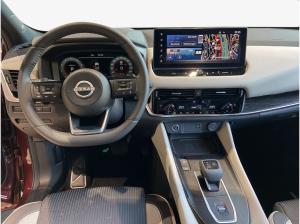 Nissan Qashqai X-Tronic Tekna 158PS BOSE + Design-Paket