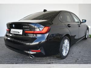 BMW 330 dA Lim. Sport Line Navi.LED.Glasd.DAB.SH