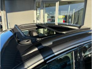 Volkswagen T-Roc R-Line 1.5 TSI DSG AHK/19'/PANO