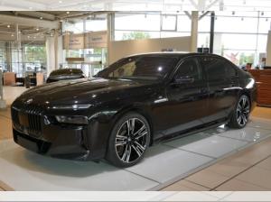 BMW i7 xDrive60 Massage Fond-Entertainment ACC Pano M