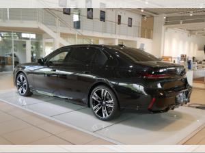 BMW i7 xDrive60 Massage Fond-Entertainment ACC Pano M