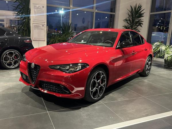 Alfa Romeo Giulia für 355,81 € brutto leasen