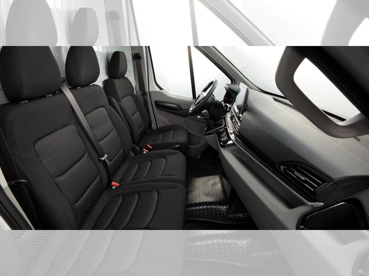MAXUS Deliver 9