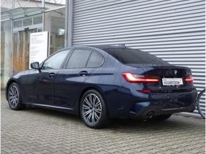 BMW 330 e M SPORTPAKET+UMWELTBONUS MÖGLICH+LEAS AB 389,-
