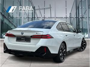 BMW i5 M60 xDrive | UPE 128.270 | Limousine Sportpaket Head-Up DAB