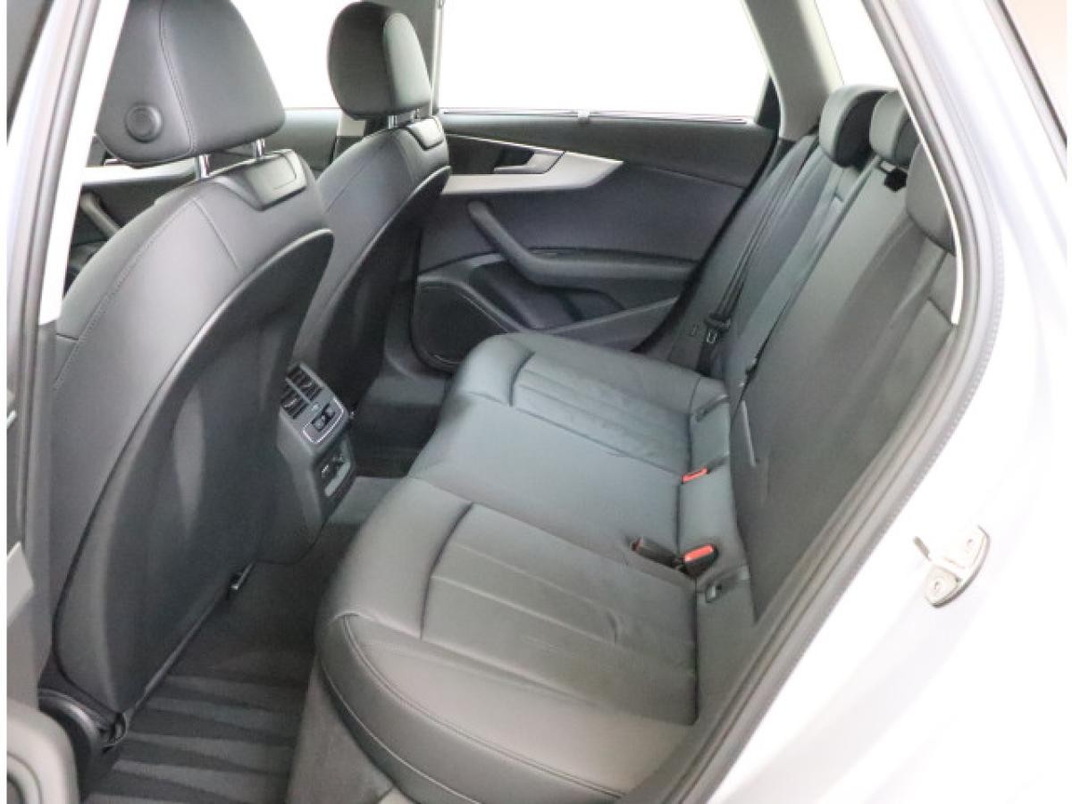 Audi A4 Avant 40 TFSI advanced *LED*HuD*Tour*AHK*