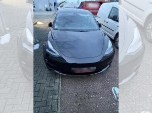 Tesla Model 3 dual motor